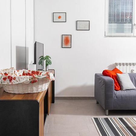 Staurenghi Red Apartment Varese Exterior photo