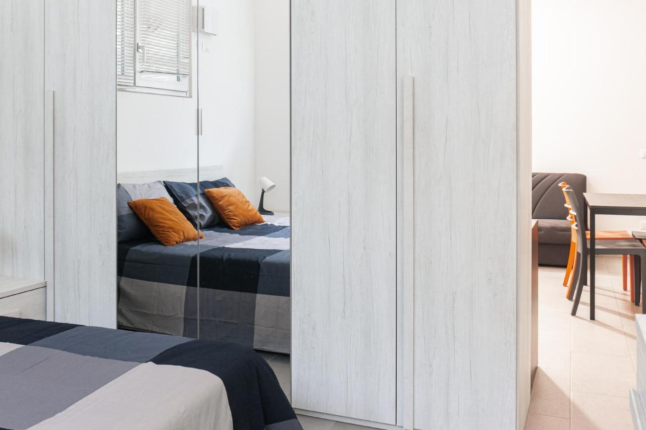 Staurenghi Red Apartment Varese Exterior photo
